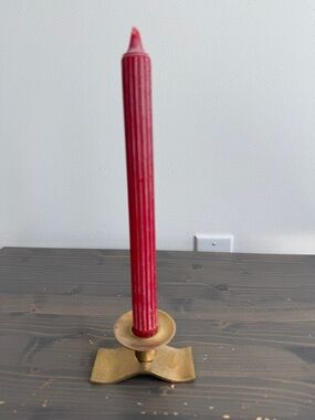 Vintage wavy brass candle holder